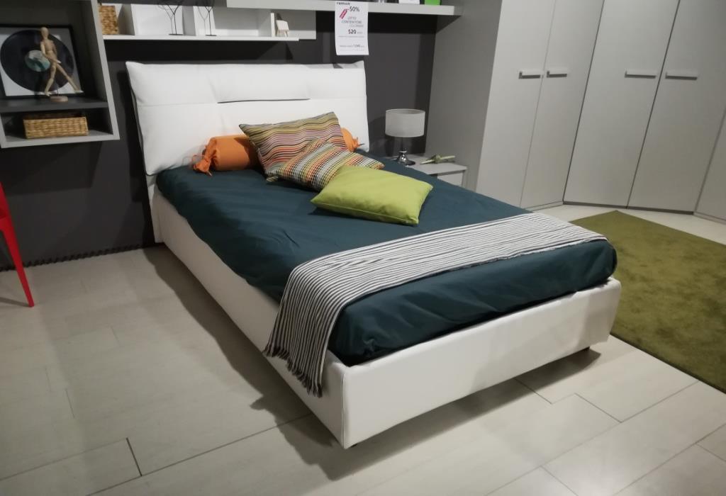 Letto contenitore 1 piazza e mezza, Rosa in sconto Letto contenitore 1 piazza e mezza, Rosa in sconto